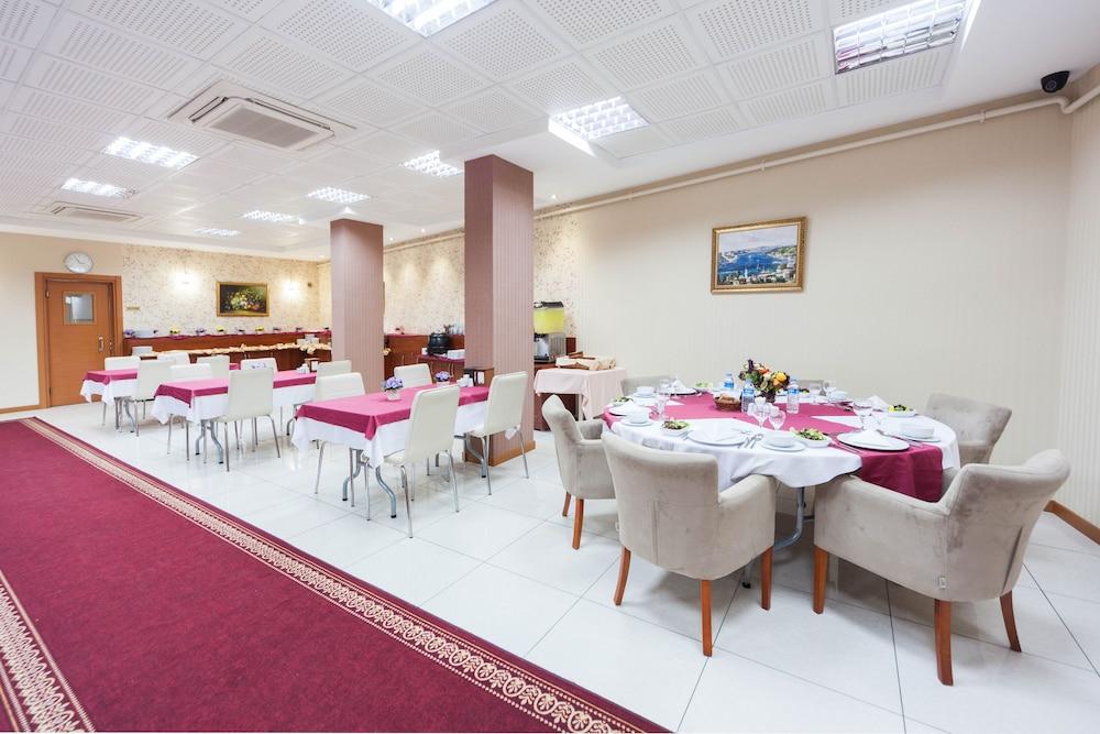 Grand Hotel Avcilar Istanboel Buitenkant foto