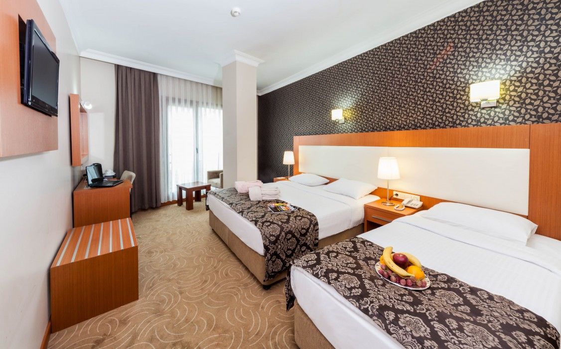 Grand Hotel Avcilar Istanboel Buitenkant foto